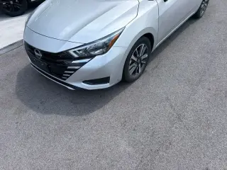 Nissan Versa 2025 SV 4dr Sedán