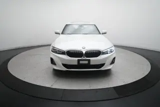 BMW Serie 3 2025 AWD 330i xDrive 4dr Sedán