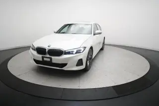 BMW Serie 3 2025 AWD 330i xDrive 4dr Sedán