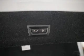 BMW Serie 3 2025 AWD 330i xDrive 4dr Sedán