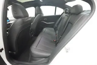 BMW Serie 3 2025 AWD 330i xDrive 4dr Sedán