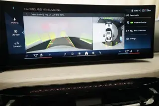 BMW Serie 3 2025 AWD 330i xDrive 4dr Sedán