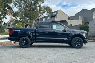 Ford F-150 2024 4x4 XLT 4d SuperCrew 6.5 ft. SB