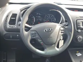 Kia Forte5 2017 LX Hatchback de 4 puertas