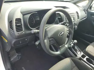 Kia Forte5 2017 LX Hatchback de 4 puertas
