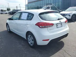 Kia Forte5 2017 LX Hatchback de 4 puertas
