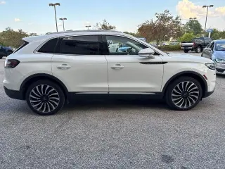 Lincoln Nautilus 2023 AWD Black Label, SUV de 4 puertas