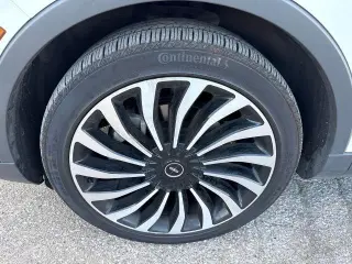 Lincoln Nautilus 2023 AWD Black Label, SUV de 4 puertas
