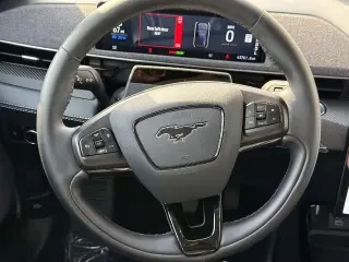 Ford Mustang Mach-E 2023 Premium 4dr SUV