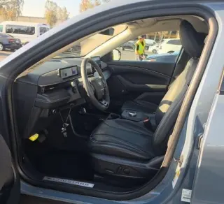 Ford Mustang Mach-E 2023 Premium 4dr SUV