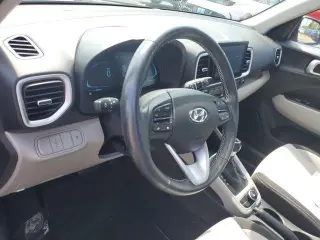 Hyundai VENUE 2023 SEL 4dr Crossover