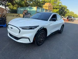 Ford Mustang Mach-E 2024 Premium 4dr SUV