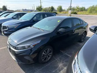 Kia Forte 2023 LXS 4dr Sedán