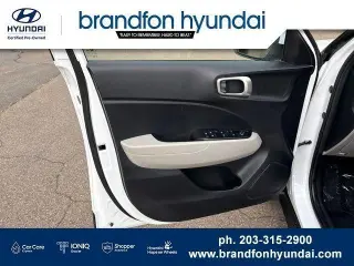 Hyundai VENUE 2023 SEL 4dr Crossover