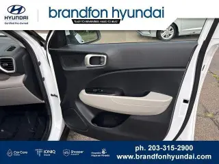 Hyundai VENUE 2023 SEL 4dr Crossover