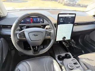 Ford Mustang Mach-E 2022 Premium 4dr SUV