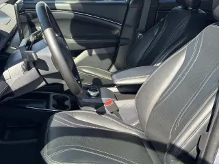 Ford Mustang Mach-E 2022 Premium 4dr SUV