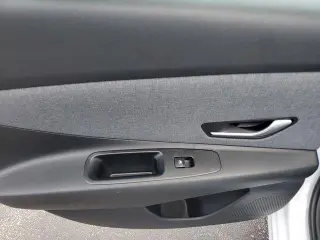 Hyundai ELANTRA Híbrido 2025 Limited 4dr Sedán