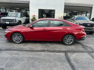 Hyundai ELANTRA 2024 SEL Sedán 4 puertas