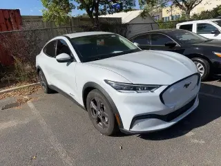 Ford Mustang Mach-E 2022 Select 4dr SUV
