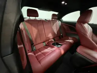 BMW Serie 2 2022 230i 2dr Coupé