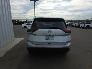 Nissan Rogue 2025 SV 4dr Crossover