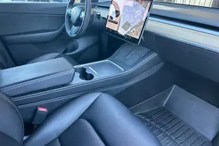 Tesla Model Y 2021 AWD Long Range 4dr Crossover