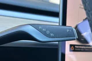 Tesla Model Y 2021 AWD Long Range 4dr Crossover