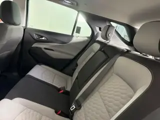Chevrolet Equinox 2018 LS 4 SUV con 1LS