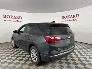 Chevrolet Equinox 2018 LS 4 SUV con 1LS