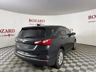Chevrolet Equinox 2018 LS 4 SUV con 1LS