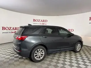 Chevrolet Equinox 2018 LS 4 SUV con 1LS