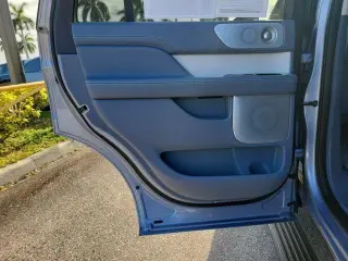 Lincoln Navigator 2020 4x4 Black Label 4dr SUV