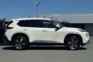 Nissan Rogue 2023 Platino 4dr Crossover
