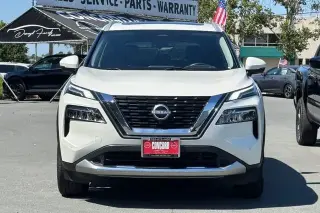 Nissan Rogue 2023 Platino 4dr Crossover