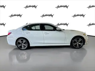 BMW Serie 3 2024 AWD 330i xDrive 4dr Sedán