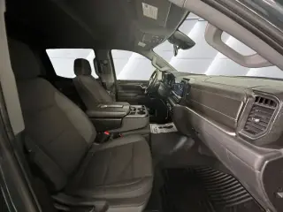 Chevrolet Silverado 1500 2025 4x4 LT 4dr Crew Cab 5.8 ft. SB con 1LT