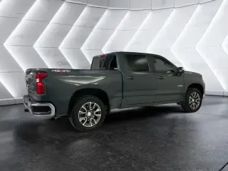 Chevrolet Silverado 1500 2025 4x4 LT 4dr Crew Cab 5.8 ft. SB con 1LT