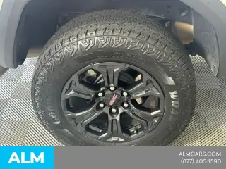 GMC Canyon 2024 4x2 Elevation 4dr Crew Cab 5 ft. SB
