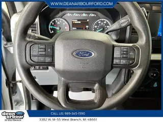 Ford F-250 Super Duty 2023 4x4 XL 2dr Cabina Regular Camioneta de 8 ft. LB