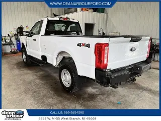 Ford F-250 Super Duty 2023 4x4 XL 2dr Cabina Regular Camioneta de 8 ft. LB