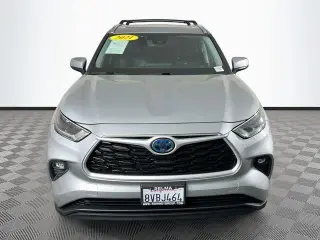 Toyota Highlander Hybrid 2021 AWD XLE 4dr SUV