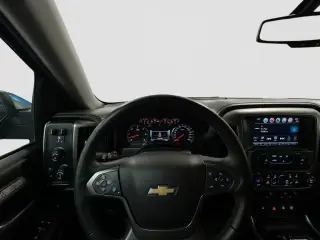 Chevrolet Silverado 1500 2017 4x4 LTZ 4dr Crew Cab 5.8 ft. SB