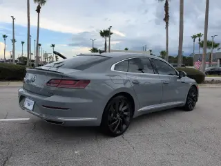 Volkswagen Arteon 2023 AWD SEL R-Line 4Motion 4dr Sedán