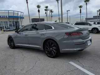 Volkswagen Arteon 2023 AWD SEL R-Line 4Motion 4dr Sedán
