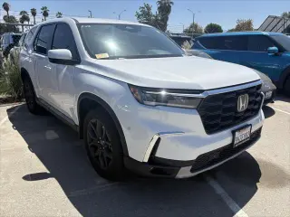 Honda Pilot 2023 EX-L 4dr SUV con Asientos Capitán en la Parte Trasera