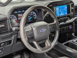 Ford F-150 2023 4x4 XL 4 puertas SuperCrew 1.67 m SB