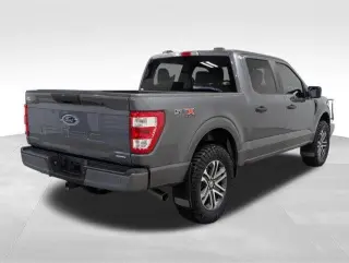 Ford F-150 2023 4x4 XL 4 puertas SuperCrew 1.67 m SB
