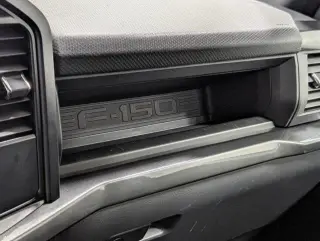 Ford F-150 2023 4x4 XL 4 puertas SuperCrew 1.67 m SB