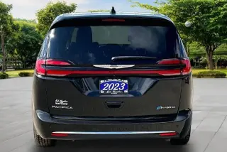Minivan Chrysler Pacifica Plug-In Hybrid 2023 Touring L 4 puertas